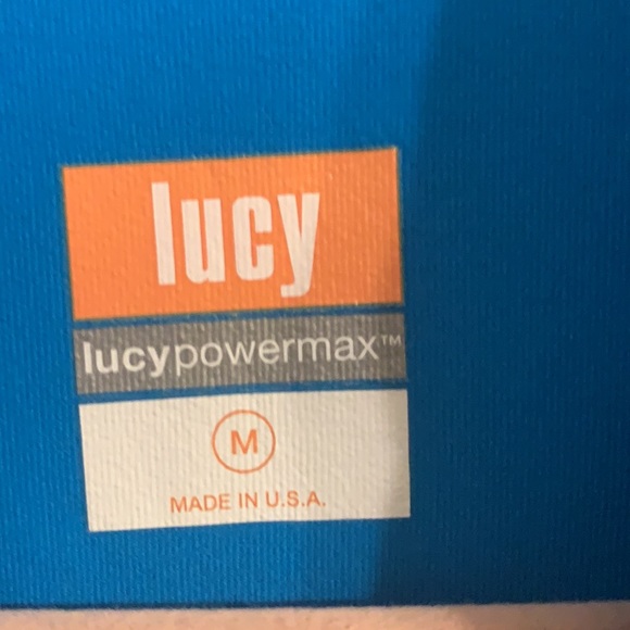 Lucy Active Jacket Size Medium - Picture 6 of 7